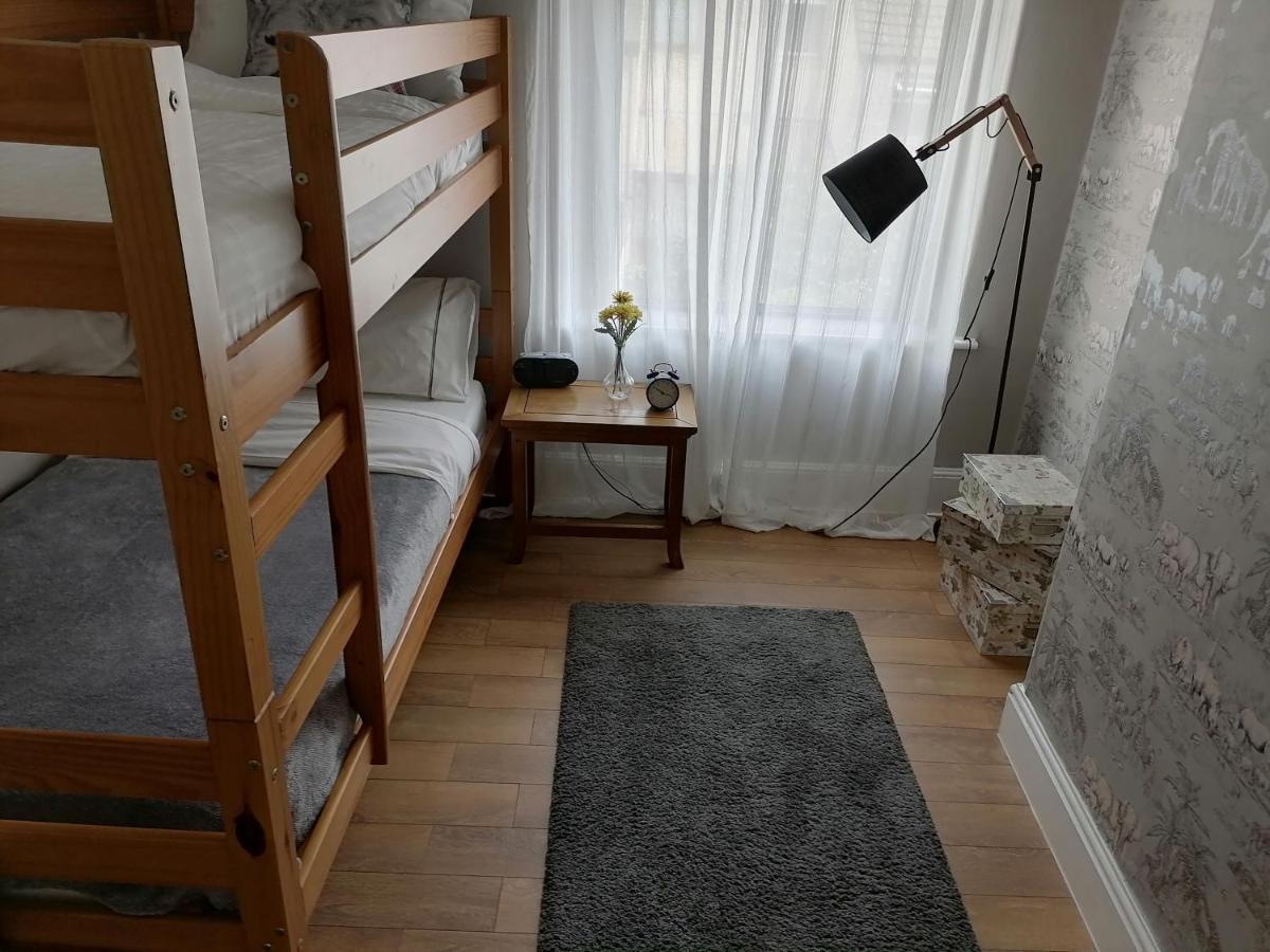 Tynant House- Modern 3 Bed House- City Centre And Free Parking 卡迪夫 外观 照片